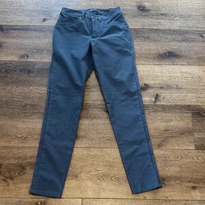 Lululemon pants 28